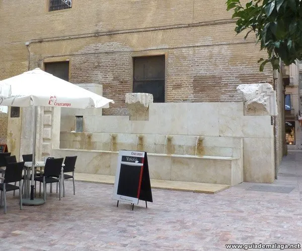 Fuente de la Plaza de las Flores