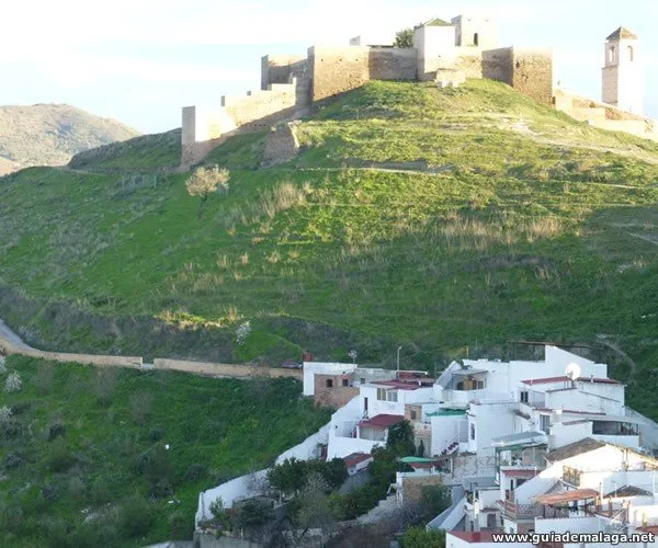 Castillo de Álora, Provincia de Málaga, Andalucía, España. Castillo de Álora, Provincia de Málaga, Andalucía, España.