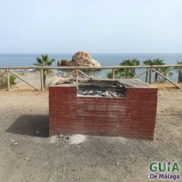 Barbacoa Playa Peñón del Cuervo
