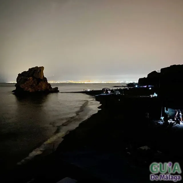 Playa Peñón del Cuervo