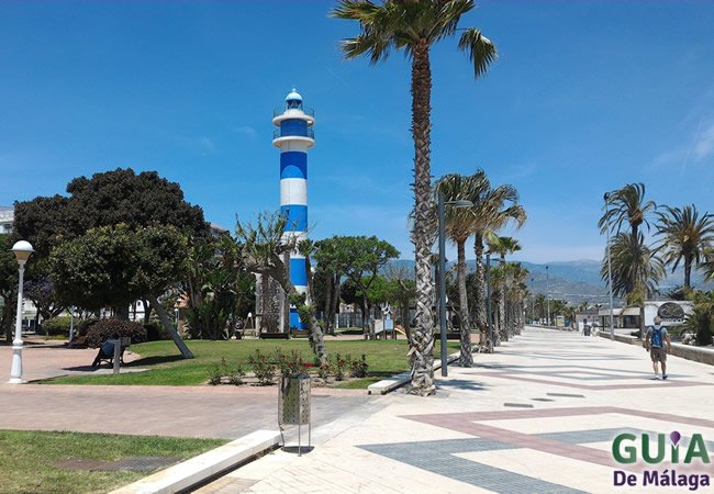 Paseo Marítimo y Faro de Torre del Mar